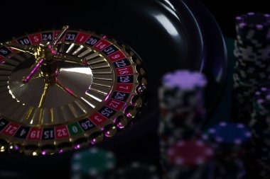 Betting interface and stake entry on semibola